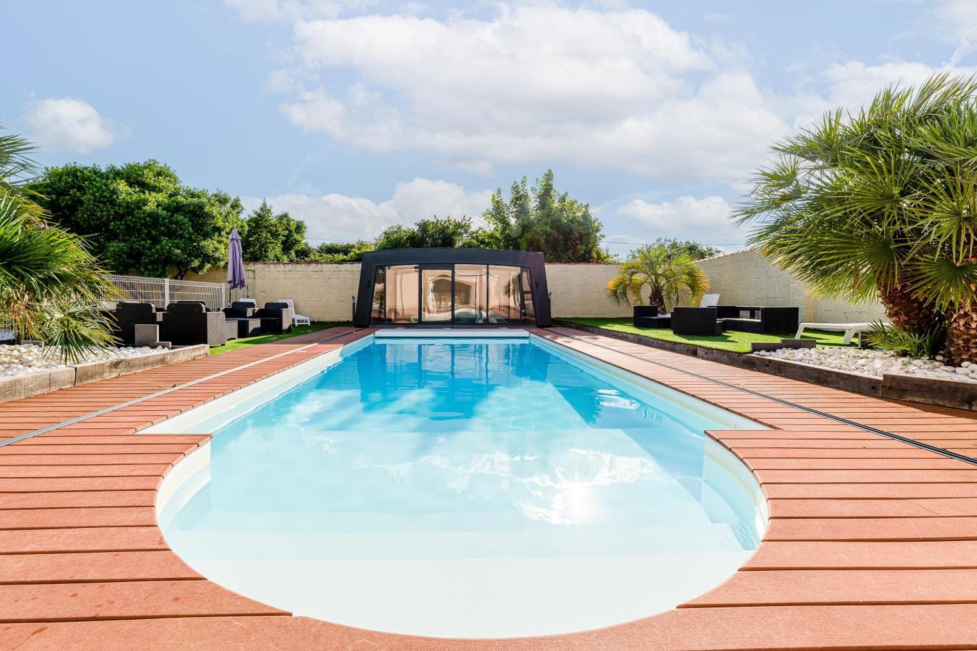La Maison Paradis - Piscine Privee Et Chauffee Lucon Exterior photo